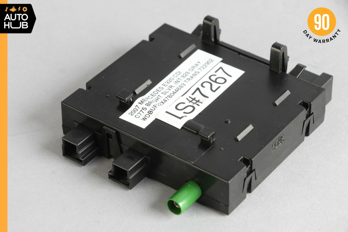 03-11 Mercedes W211 E320 CLS500 Keyless Go Entry Control Module 2118203985 OEM - photo 6