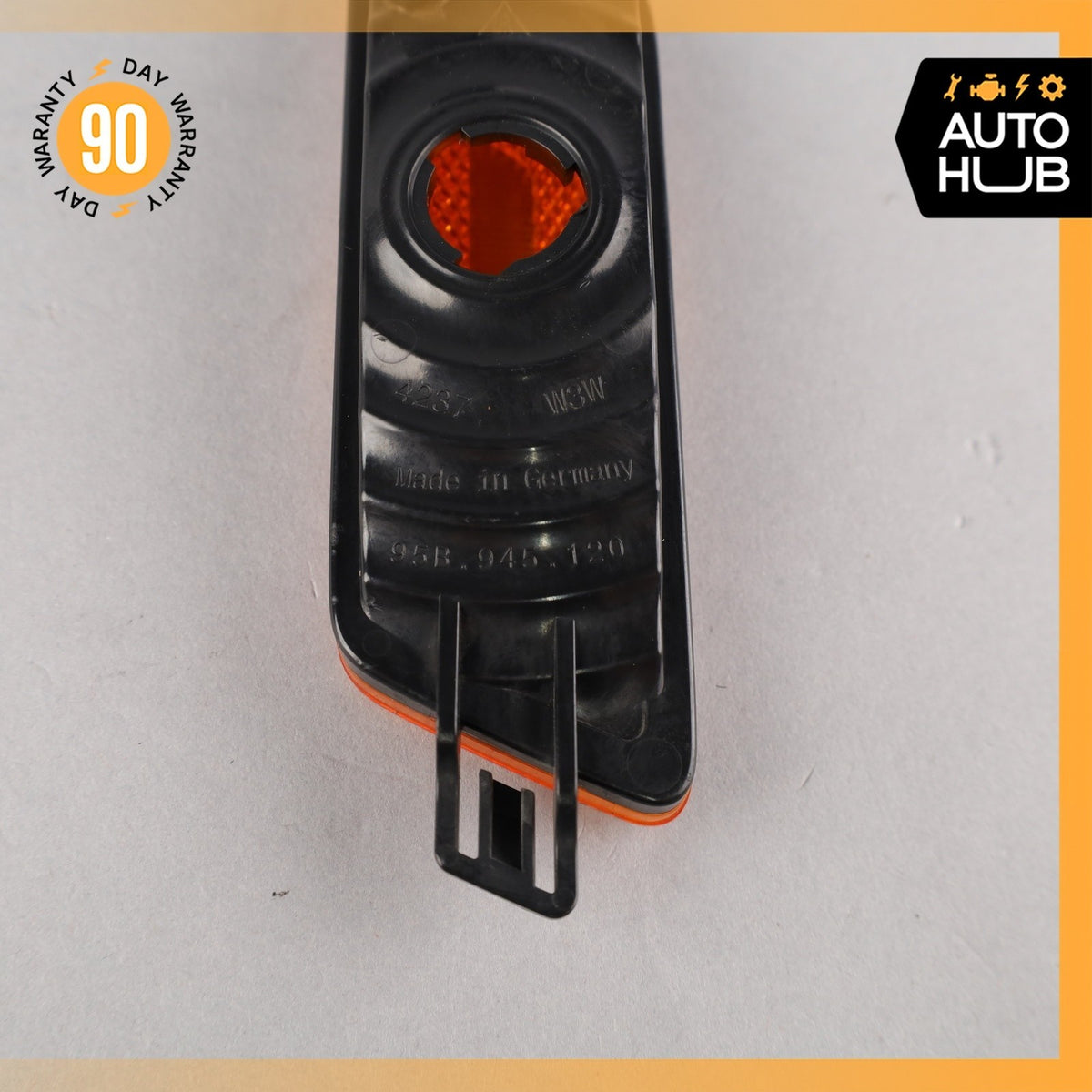 Porsche Macan Turbo 95B Right Passenger Side Side Marker Light Lamp OEM - photo 10