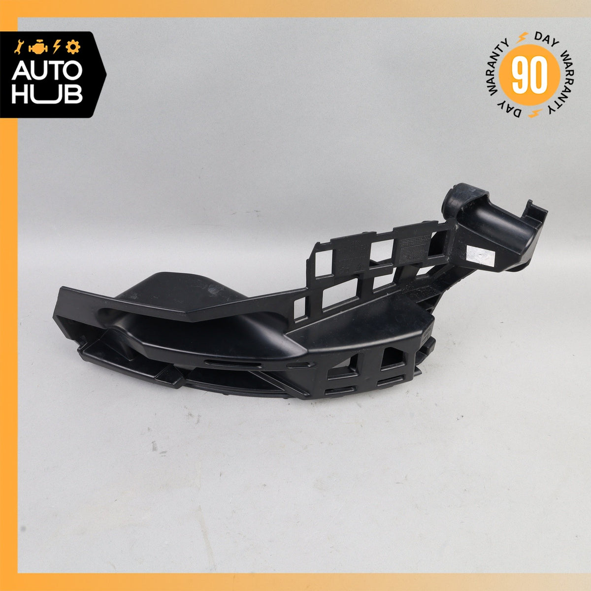 Porsche Macan S 95B Rear Right Side Bumper Mount Bracket 95B807484 OEM - photo 4
