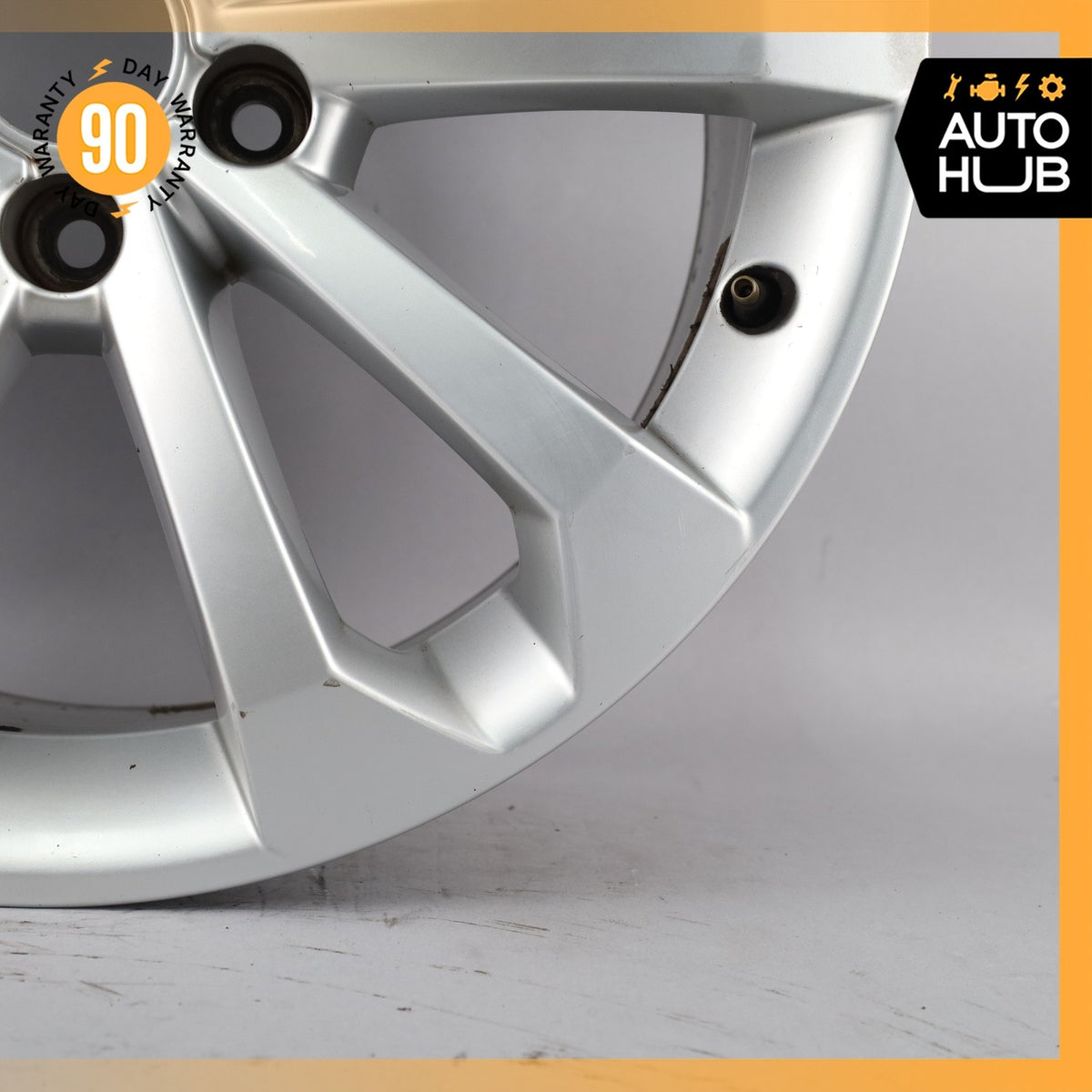 Audi 8R Q5 8 x 18 18" Factory Wheel Rim Silver 8R0601025BM OEM - photo 4