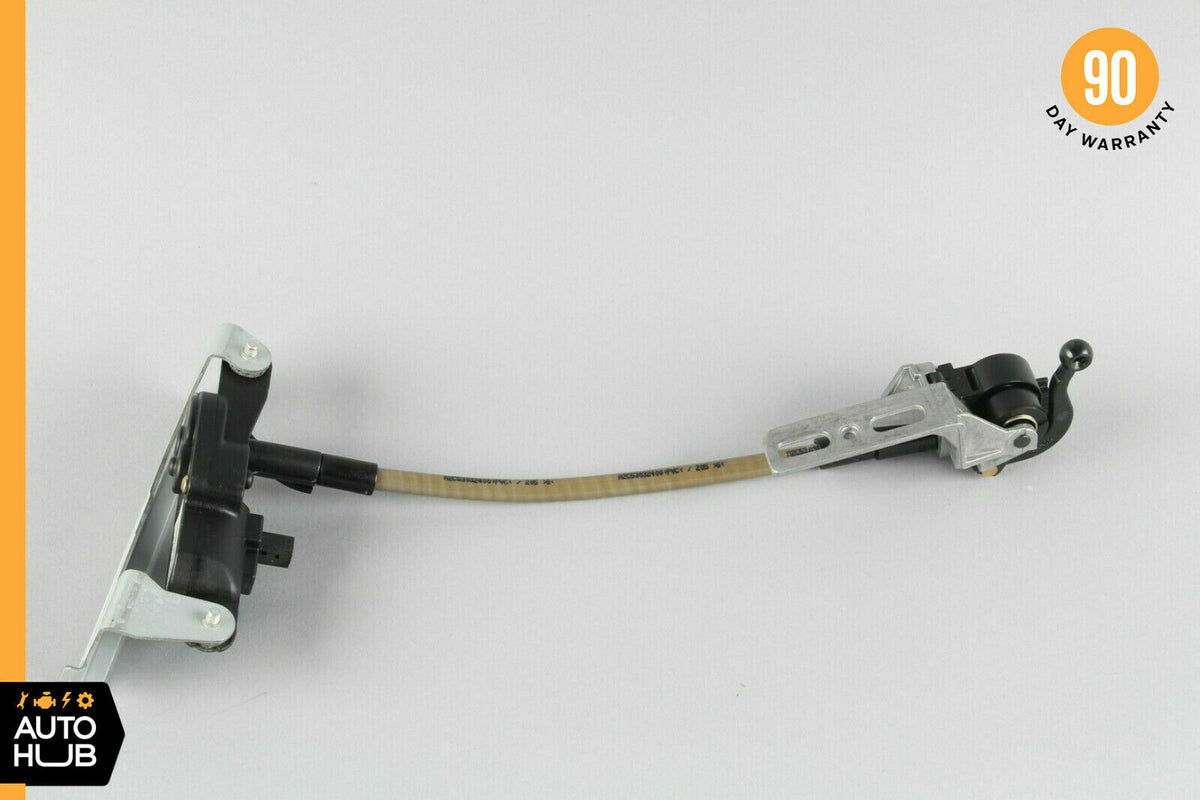 06-13 Mercedes W251 R350 R500 Rear Left Side Quarter Window Motor 2518201942 OEM - photo 1