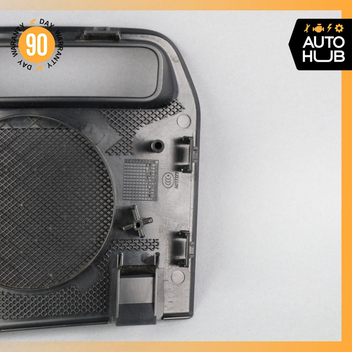 12-20 Mercedes R172 SLK250 SLC300 Rear Left B-Pillar Speaker Cover Black OEM - photo 6