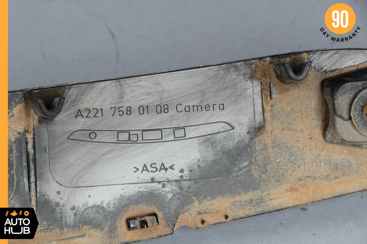 07-13 Mercedes W221 S400 S550 S600 Trunk Lid Lock Cover Trim 2217580108 OEM - photo 11