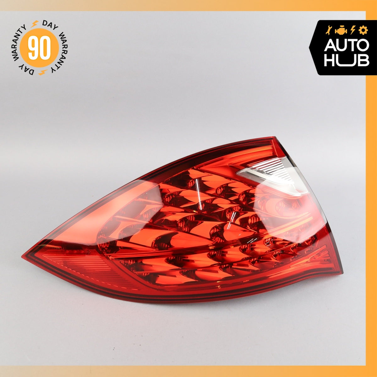 11-14 Porsche Cayenne 958 Left Side Outer Tail Light Lamp 7P5945095G OEM - photo 2