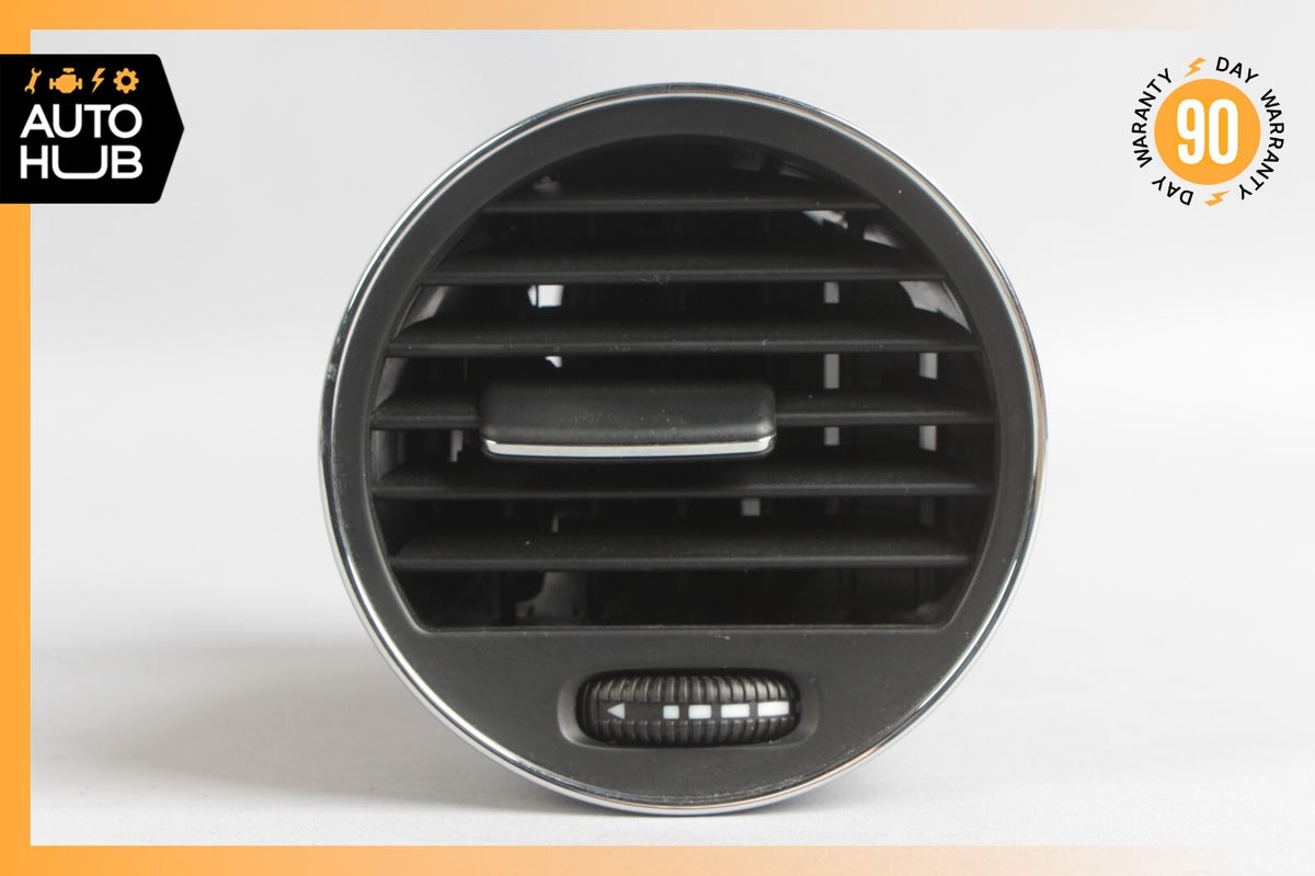 Mercedes W219 CLS63 AMG CLS500 Right Side Dashboard Dash Board Air Vent OEM - photo 2