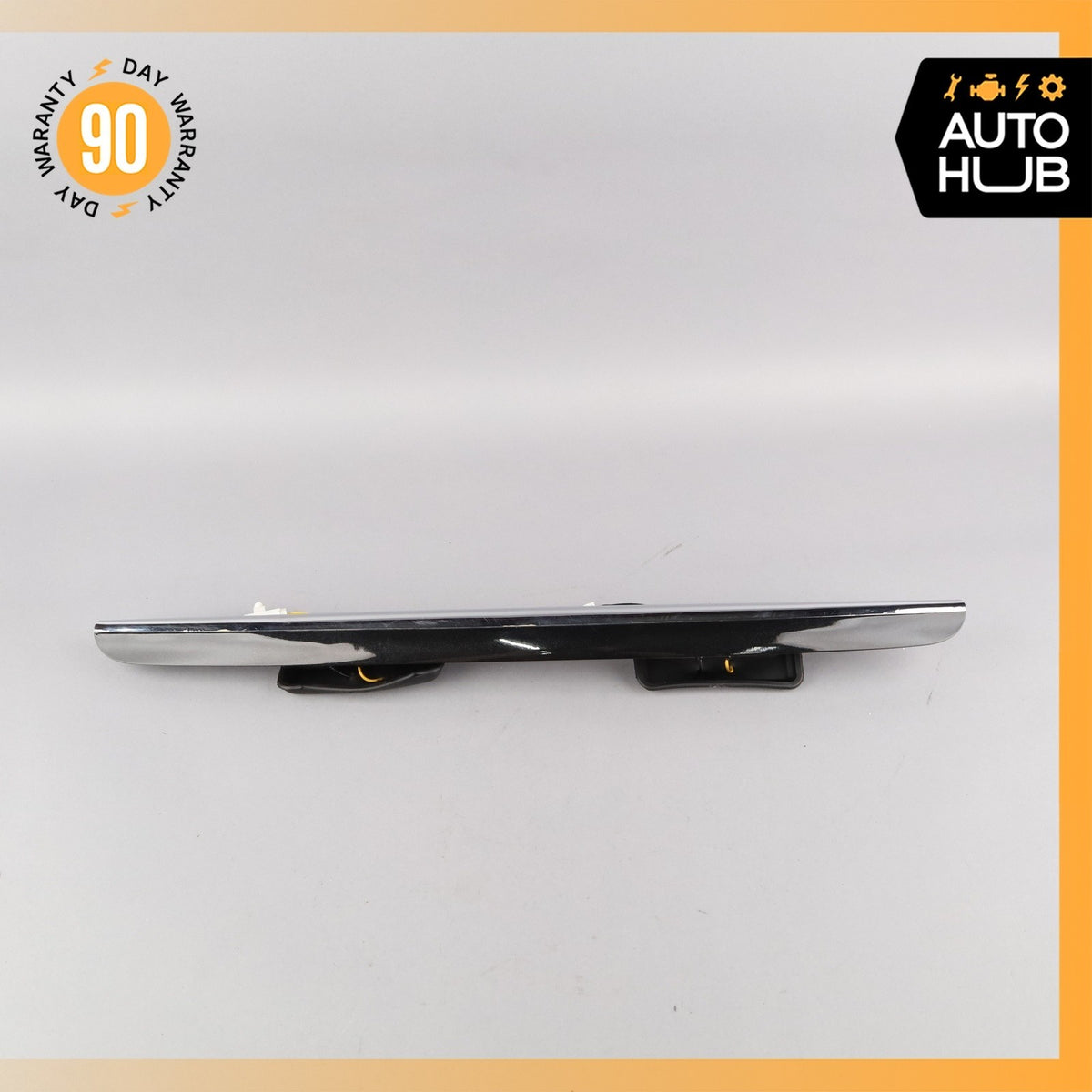 02-07 Maserati M138 4200 Coupe Rear Trunk Lid Moulding Plate w/Lights OEM - photo 2