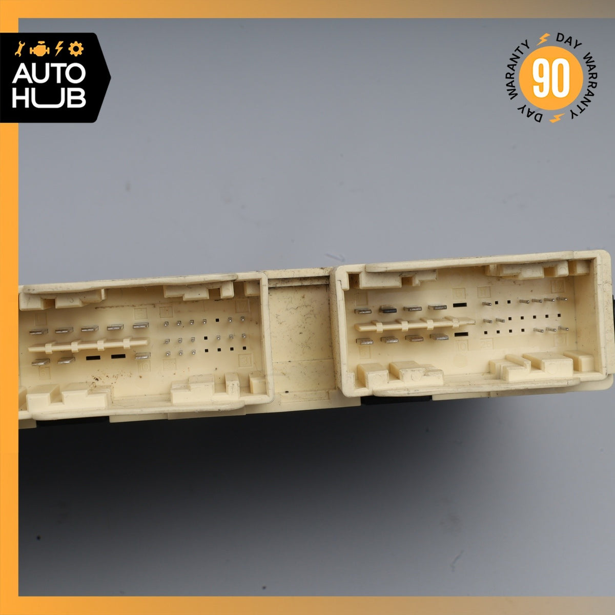 13-20 Mercedes R231 SL550 SL400 Seat Control Module Front Left 2319000002 OEM - photo 3