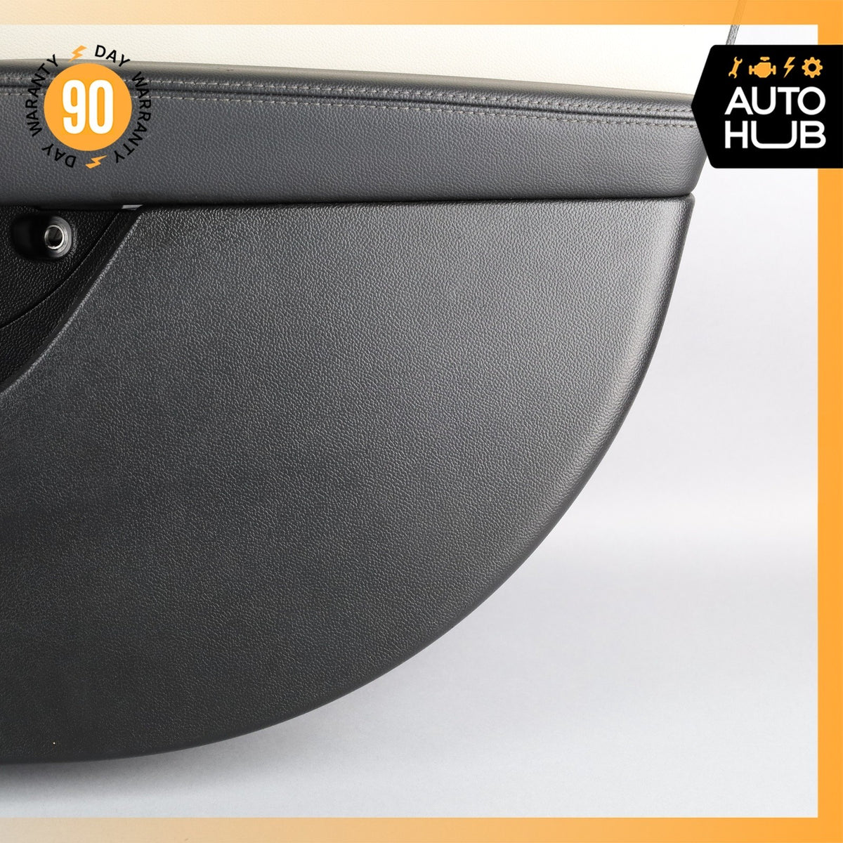 17-24 Alfa Romeo 952 Giulia Front Right Side Interior Door Panel OEM - photo 11