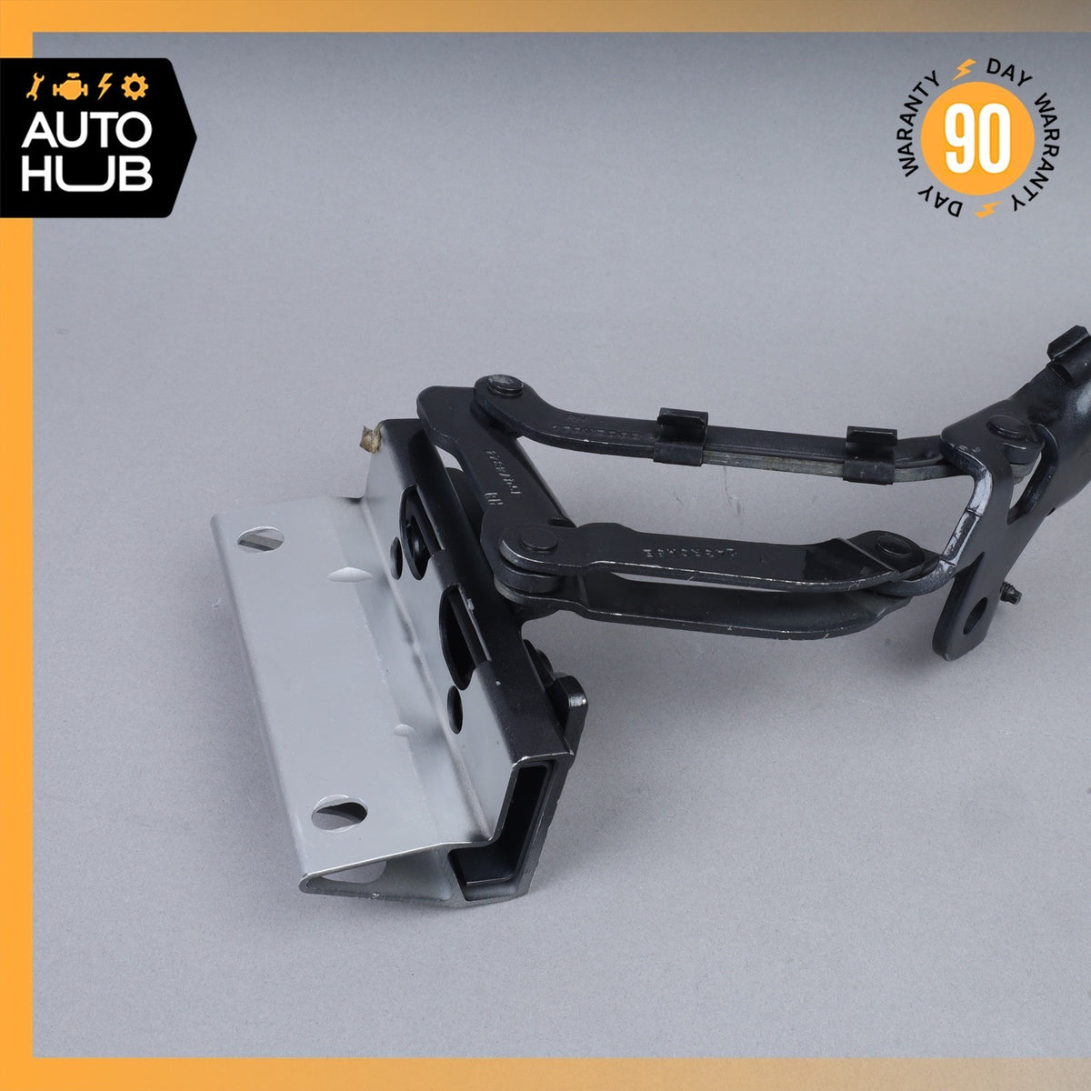 Aston Martin DB9 Hood Hinge Bracket Right 4G436410916 OEM 34k - photo 2