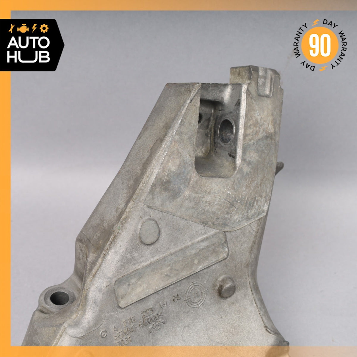 12-18 Mercedes W218 CLS550 E550 Engine Motor Left Side Mount Bracket OEM - photo 2