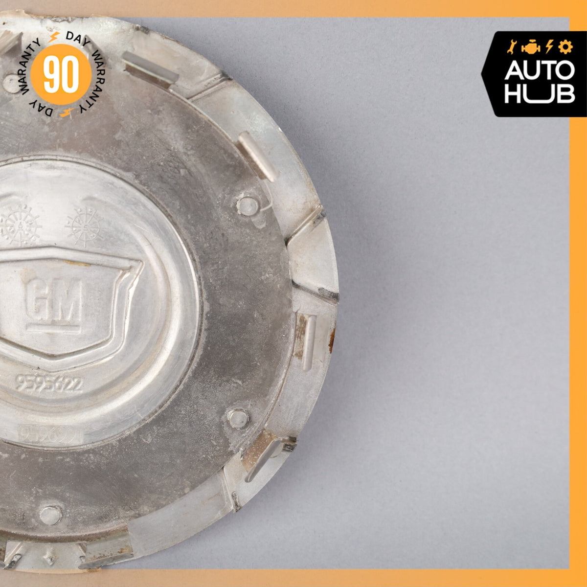 04-09 Cadillac XLR Wheel Center Hub Cap Cover 9595622 OEM - photo 6