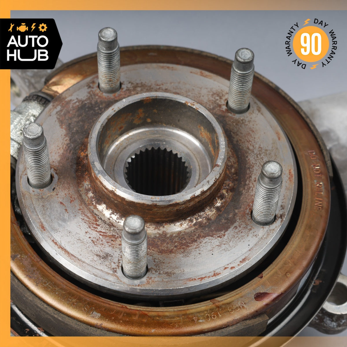 04-09 Cadillac XLR Rear Right Passenger Side Spindle Knuckle Hub OEM 69k - photo 2