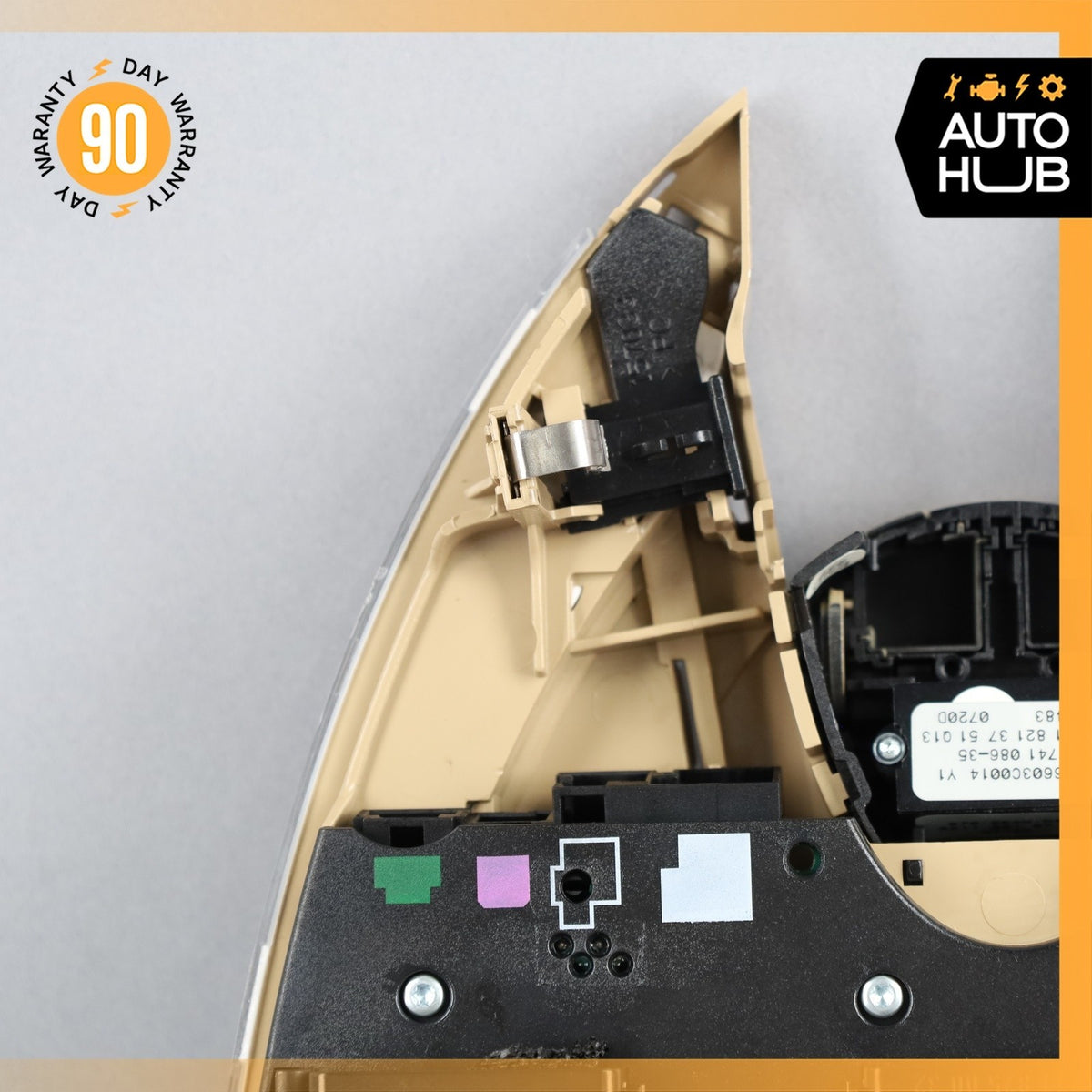 07-09 Mercedes W211 E350 E550 E63 Front Overhead Dome Light Beige 2118207201 OEM - photo 19
