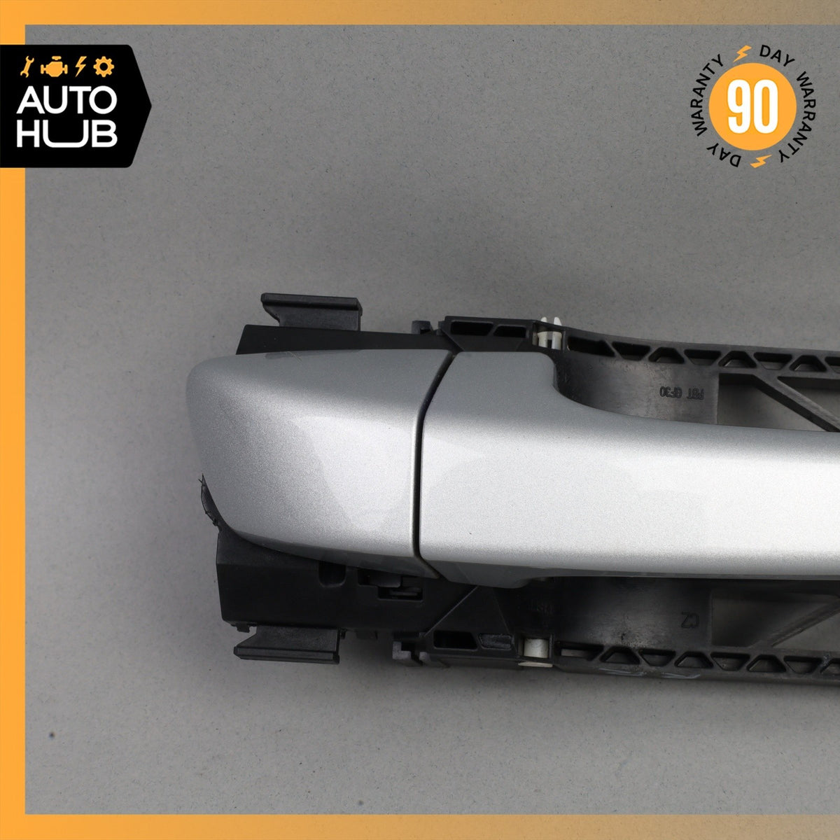 11-18 Porsche Cayenne 958 Front or Rear Right Exterior Door Handle Silver OEM - photo 2