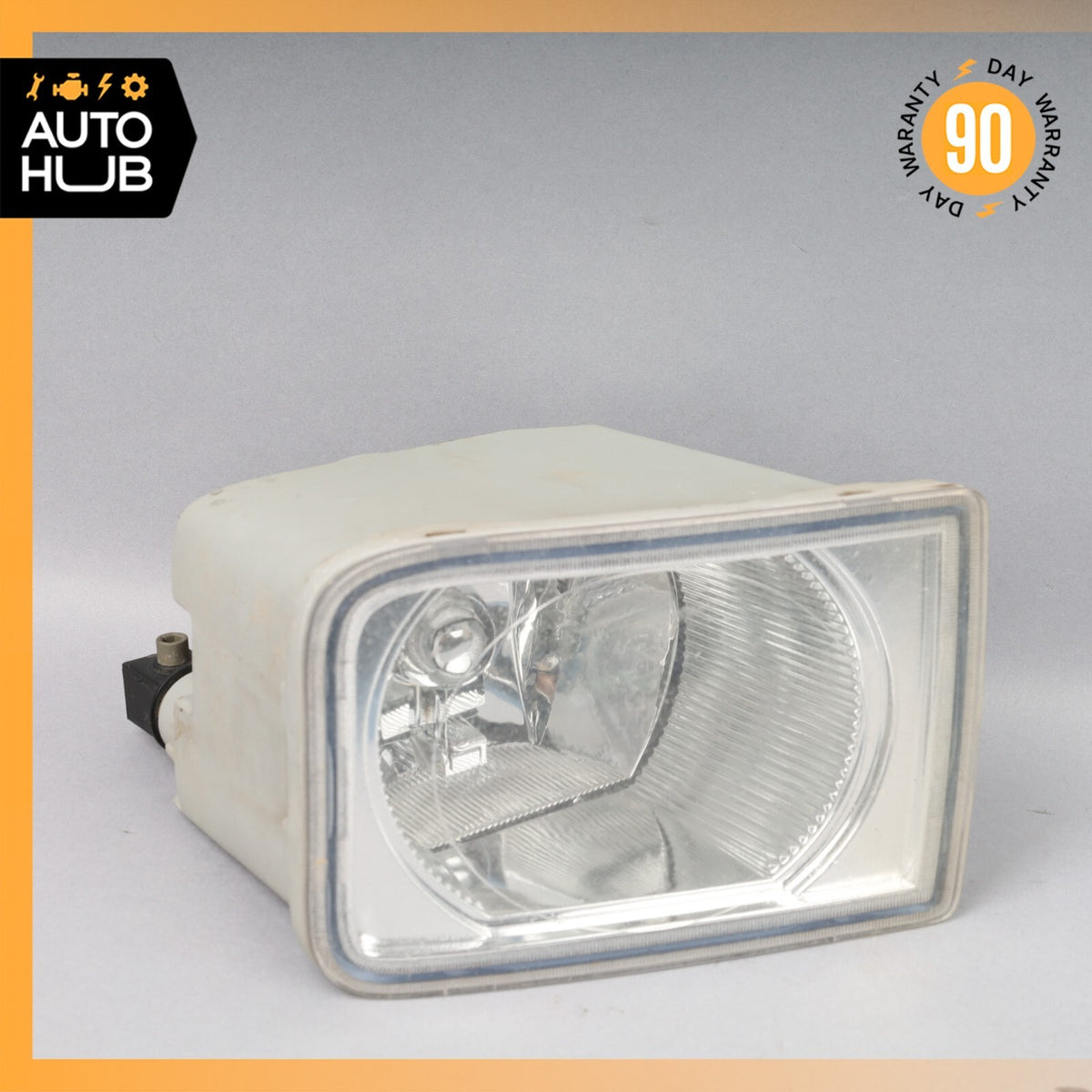 04-08 Cadillac XLR Fog Light Lamp Front Left Driver Side 10347355 OEM - photo 2