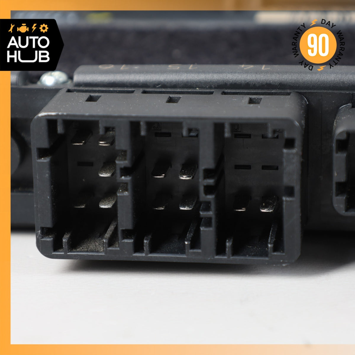 07-08 Mercedes R230 SL550 SL600 Under Seat Control Module Right Side OEM - photo 5