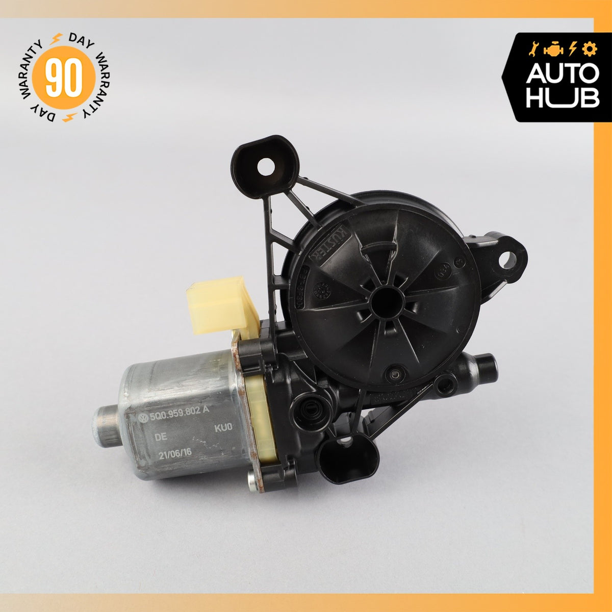 Porsche Macan 95B Rear Right Side Door Window Regulator Motor 5Q0959802A OEM - photo 2