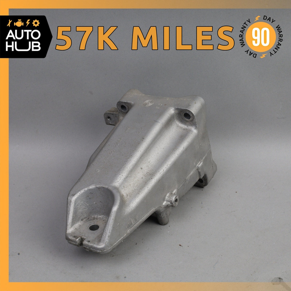 Meredes X253 GLC300 Engine Motor Right Side Mount Bracket OEM - photo 1