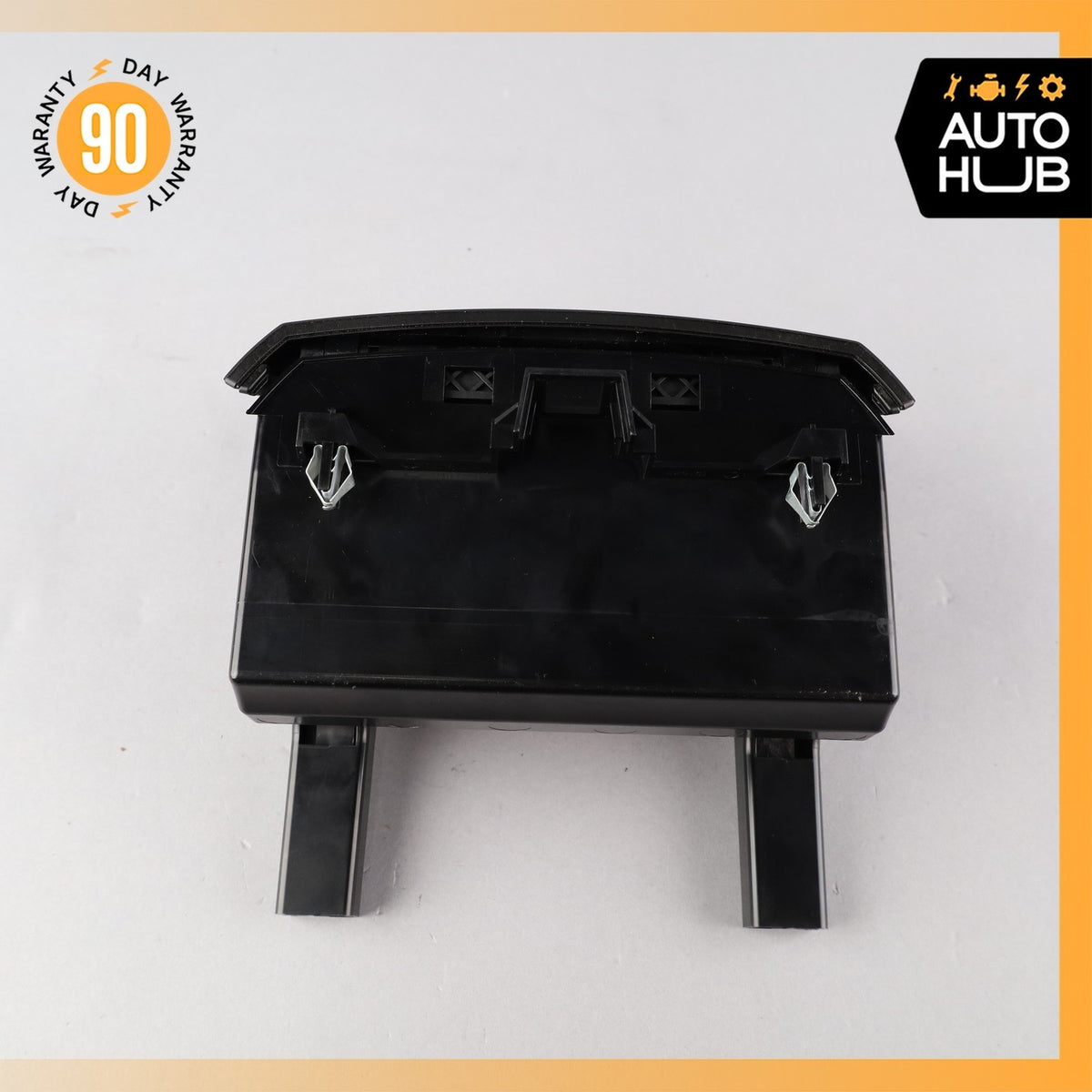 06-13 Mercedes W251 R350 R500 Rear Center Console Cup Holder / Ashtray Black OEM - photo 9