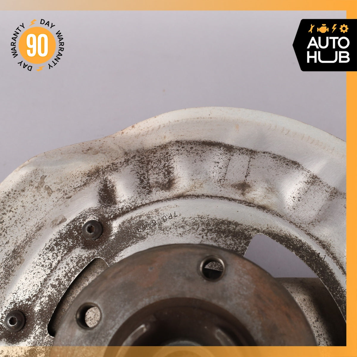 11-18 Porsche Cayenne 958 Front Right Knuckle Spindle 7P0615312B OEM - photo 4