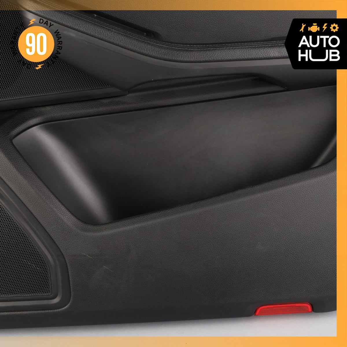 15-24 Porsche Macan 95B Front Right Passenger Side Interior Door Panel OEM - photo 5