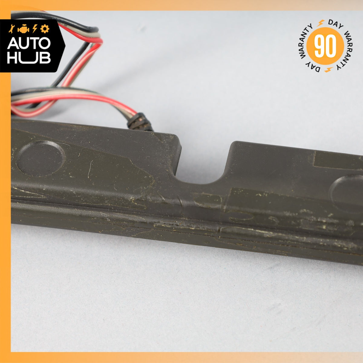04-05 Cadillac XLR 4.6L Front Upper Module Antenna 10318958 OEM - photo 10