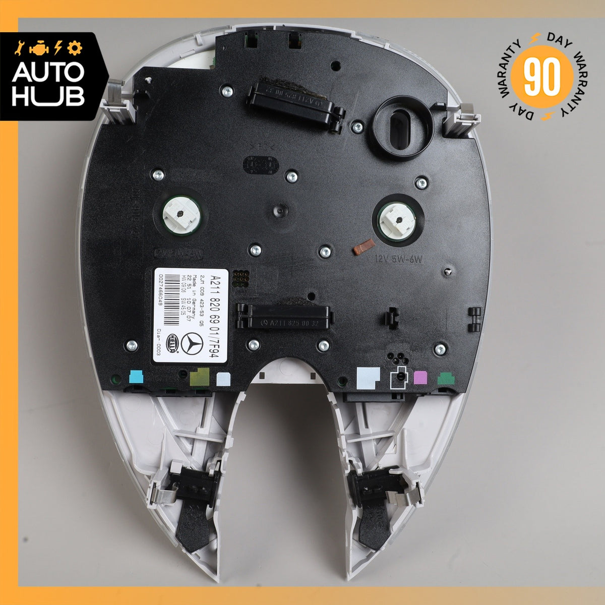03-09 Mercedes W211 E350 E320 Front Overhead Dome Light Gray 2118206901 OEM - photo 7