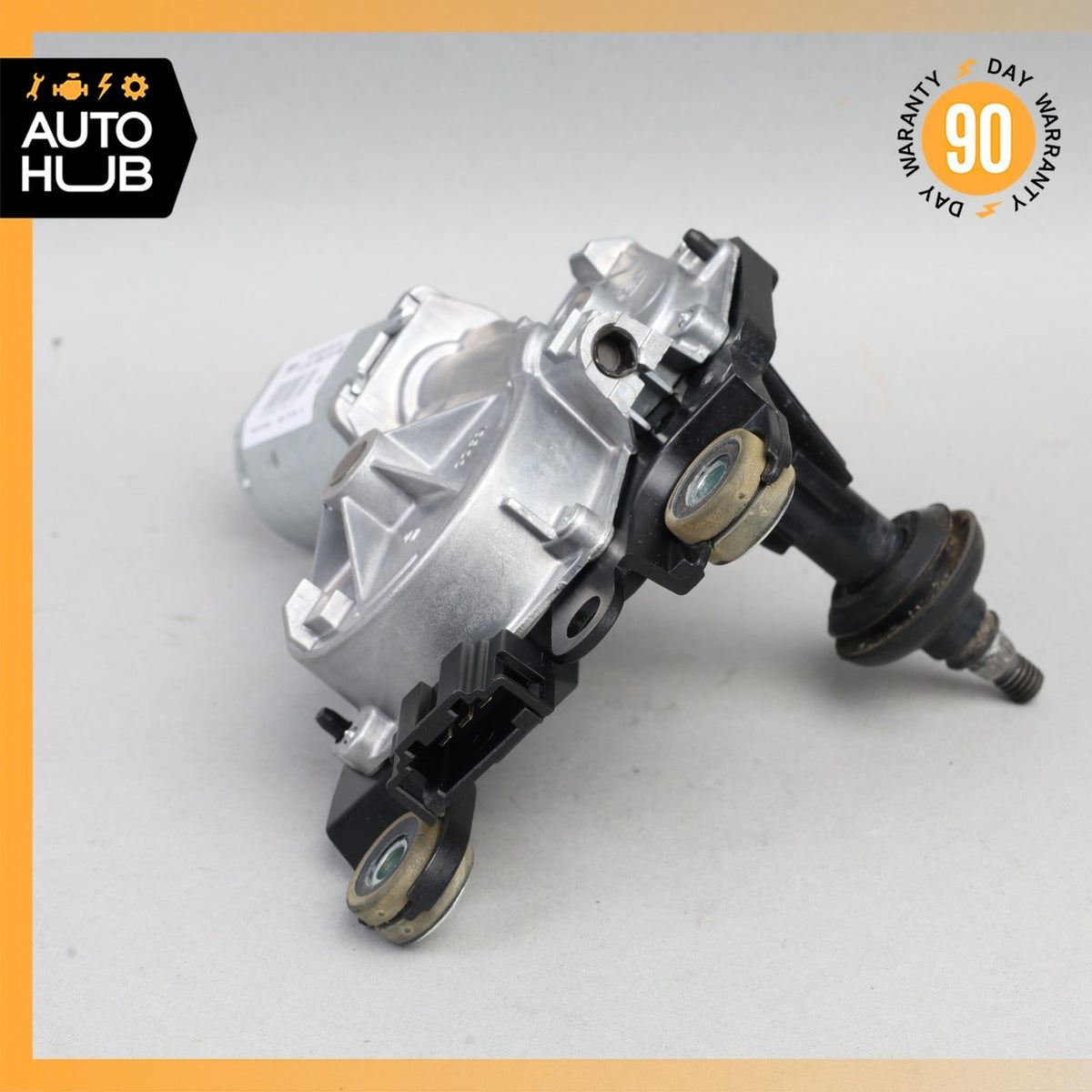 Mercedes W242 B250e Rear Glass Windshield Wiper Motor OEM - photo 6