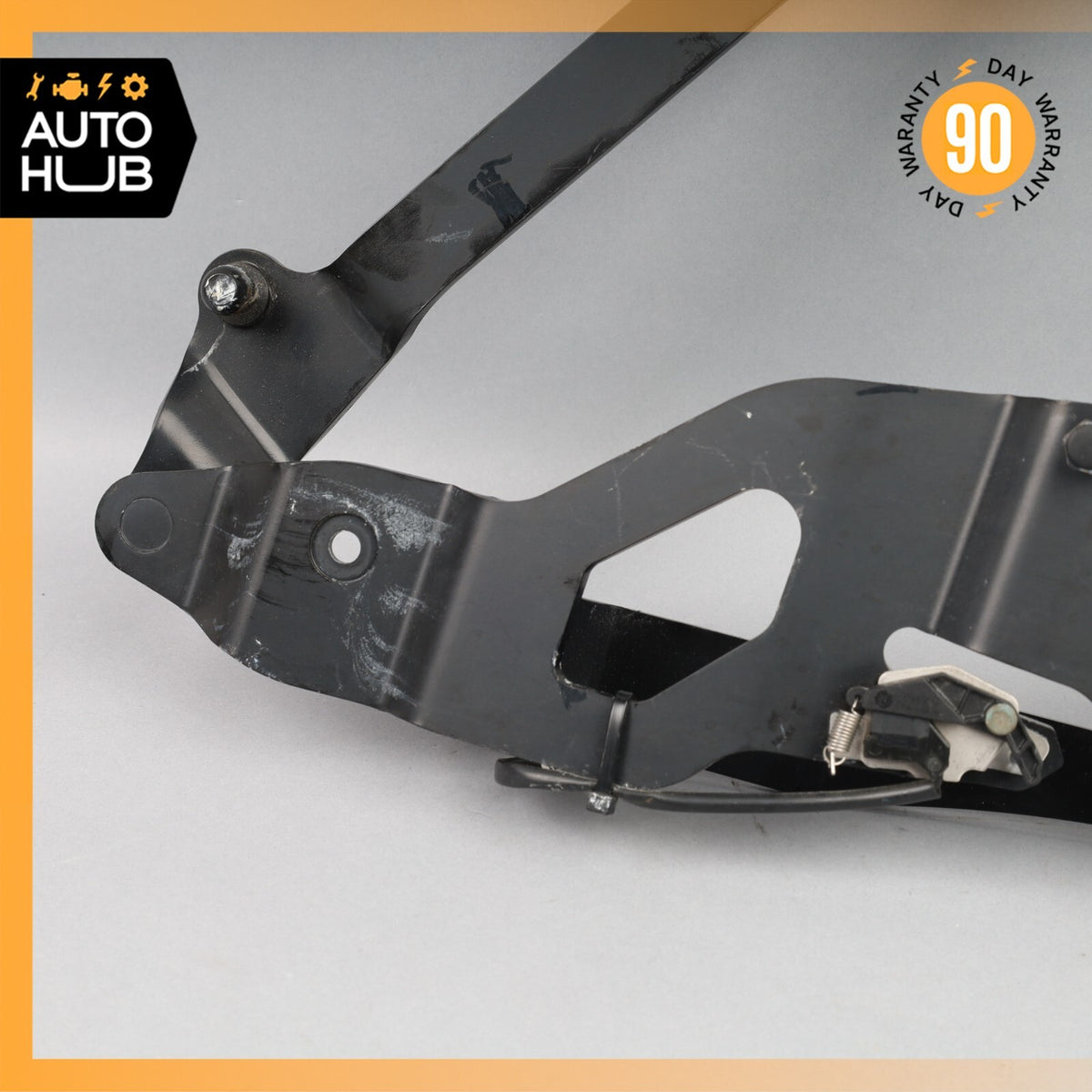 Aston Martin DB11 Right Passenger Convertible Decklid Hinge Frame w/ Switch OEM - photo 3