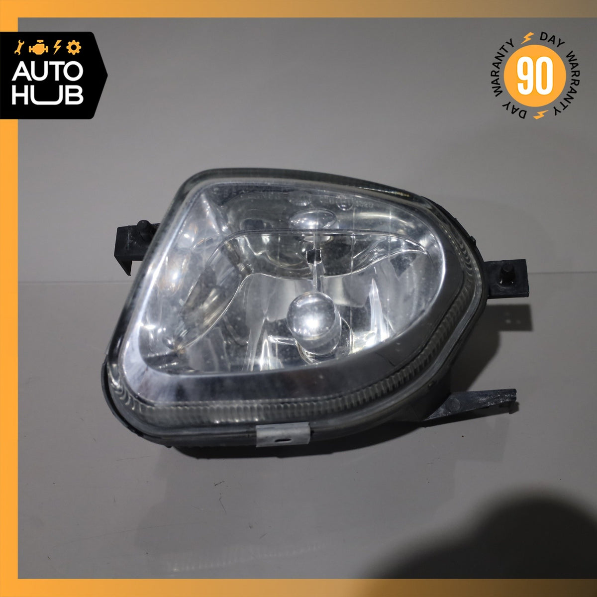 03-06 Mercedes W211 E320 E350 E500 Fog Light Lamp Front Left Driver Side OEM - photo 2