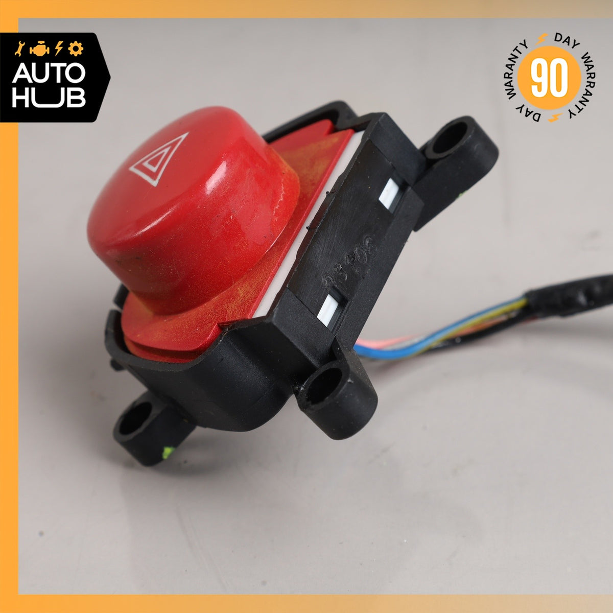 03-13 Maserati Quattroporte M139 Dashboard Emergency Hazard Switch Button OEM - photo 4