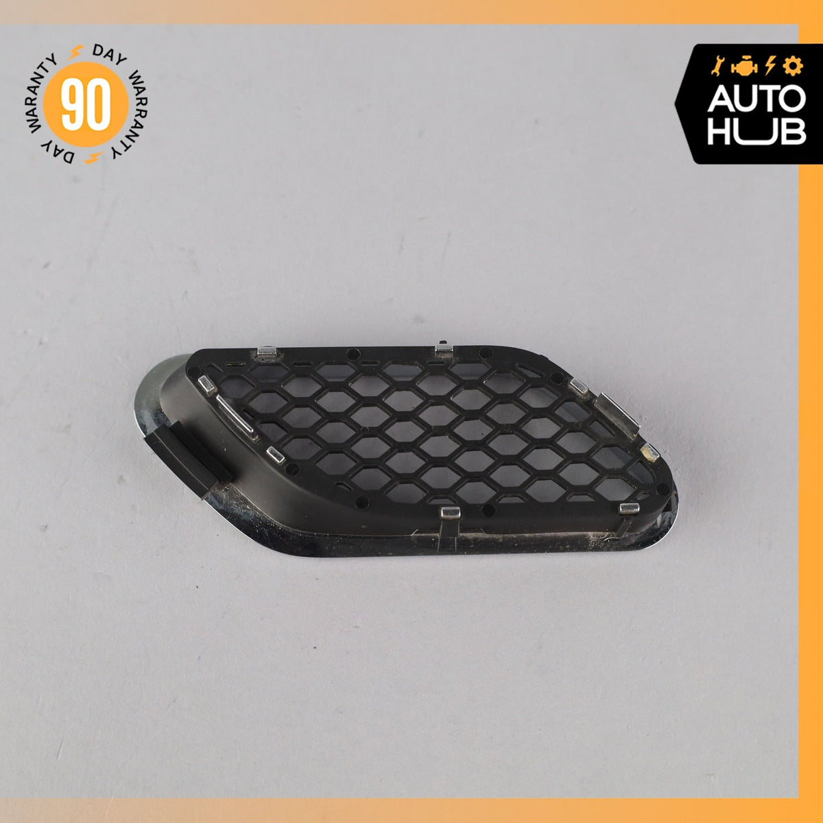 08-19 Maserati GranTurismo M145 Right Fender Panel Grille Vent Chrome OEM - photo 4