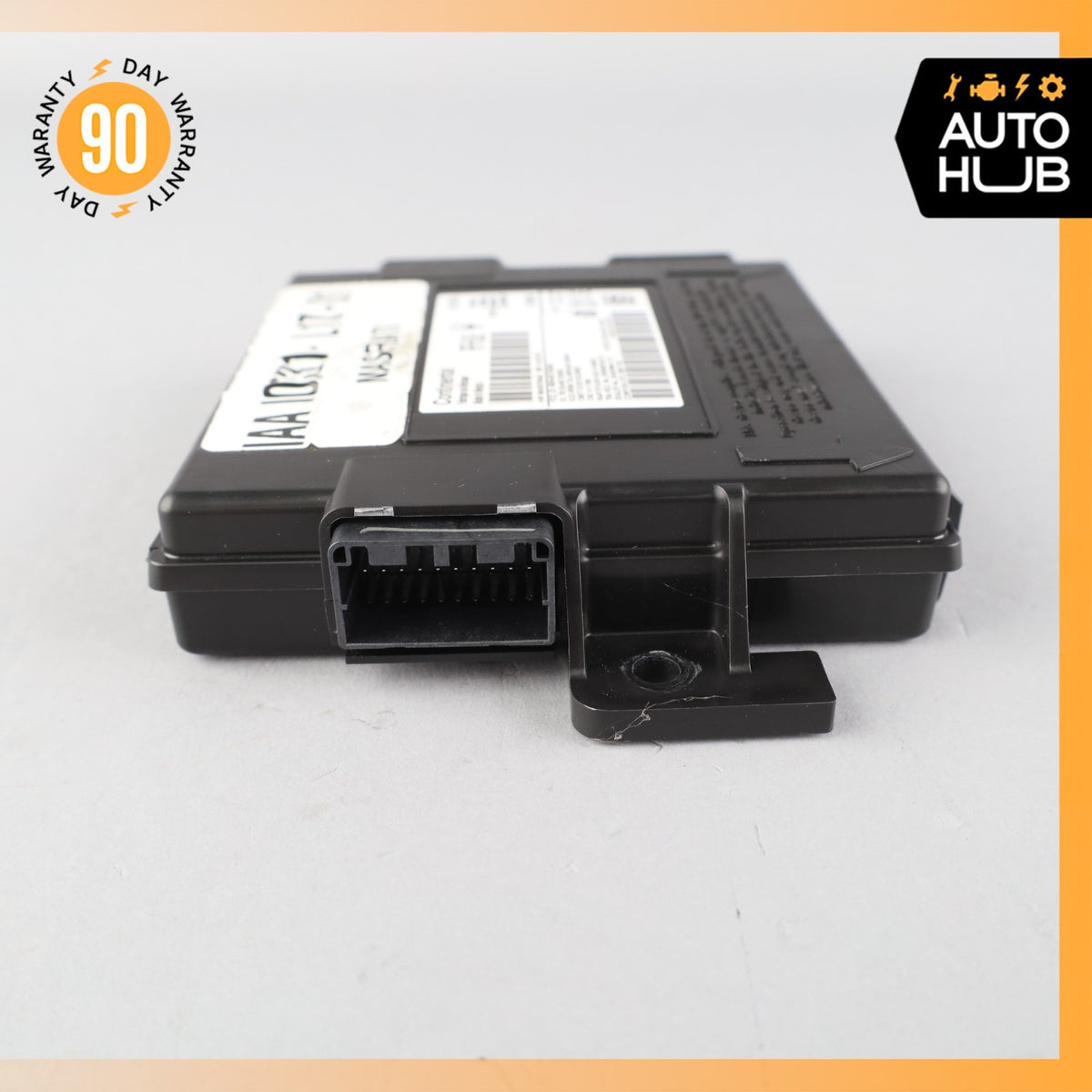 Maserati Levante M161 Keyless Go Entry Control Module 670153633 OEM 35k - photo 4