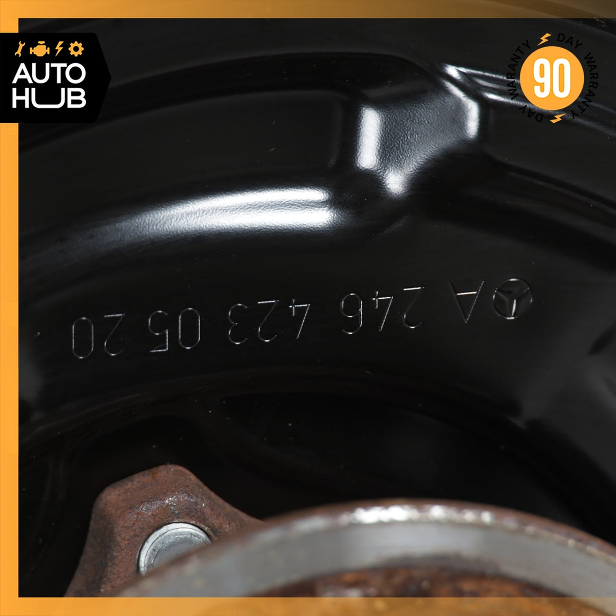 Mercedes W242 B250e Rear Right Side Spindle Knuckle Hub OEM - photo 8