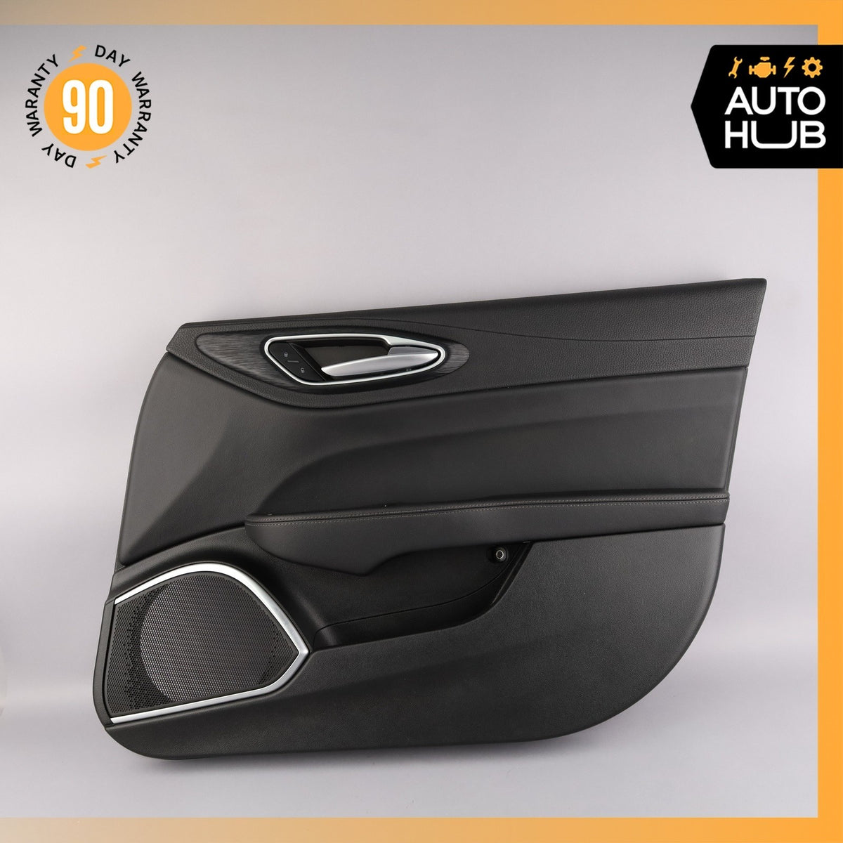 17-24 Alfa Romeo 952 Giulia Front Right Side Interior Door Panel OEM 56k - photo 2