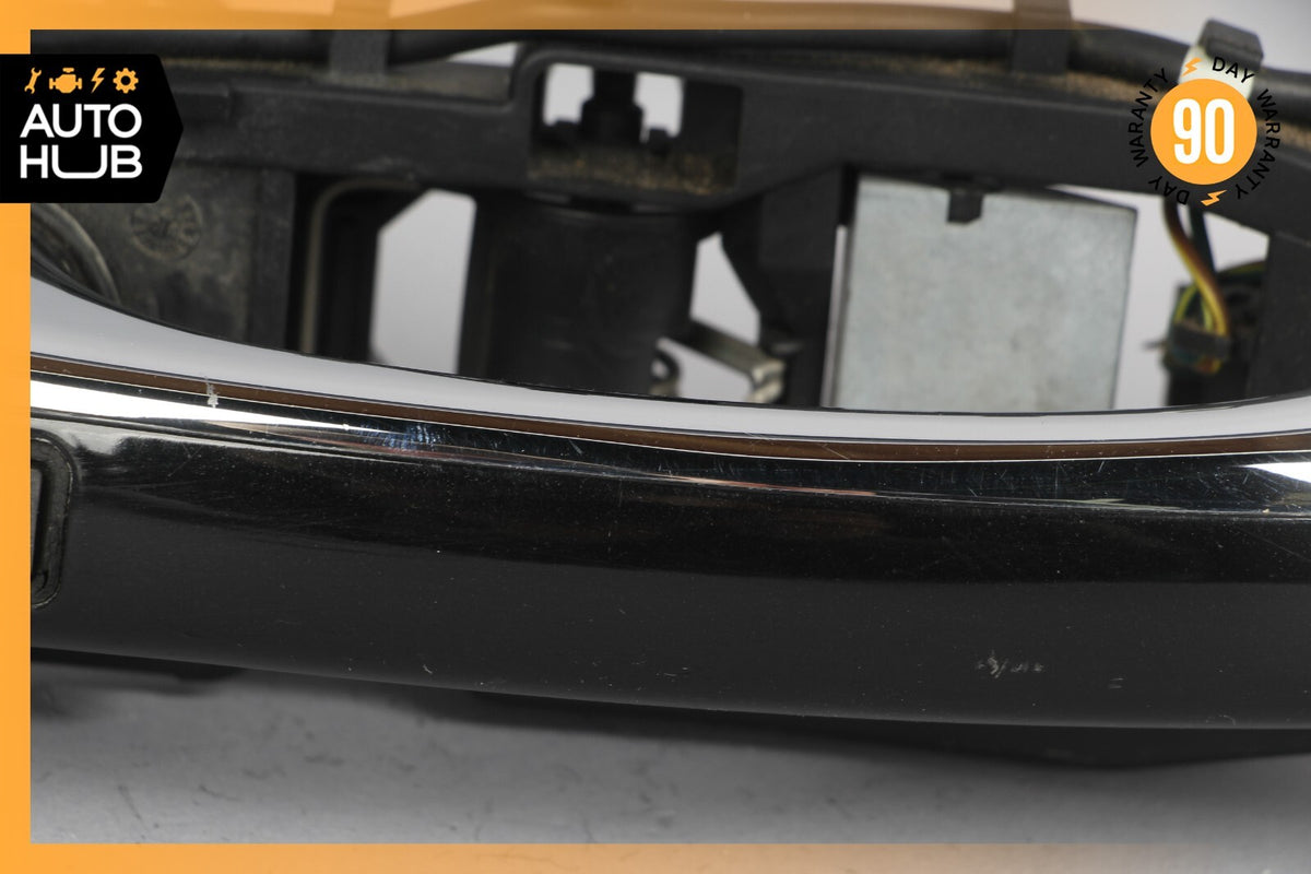 06-11 Mercedes W219 CLS63 CLS550 Front Right Exterior Door Handle Keyless Go OEM - photo 3