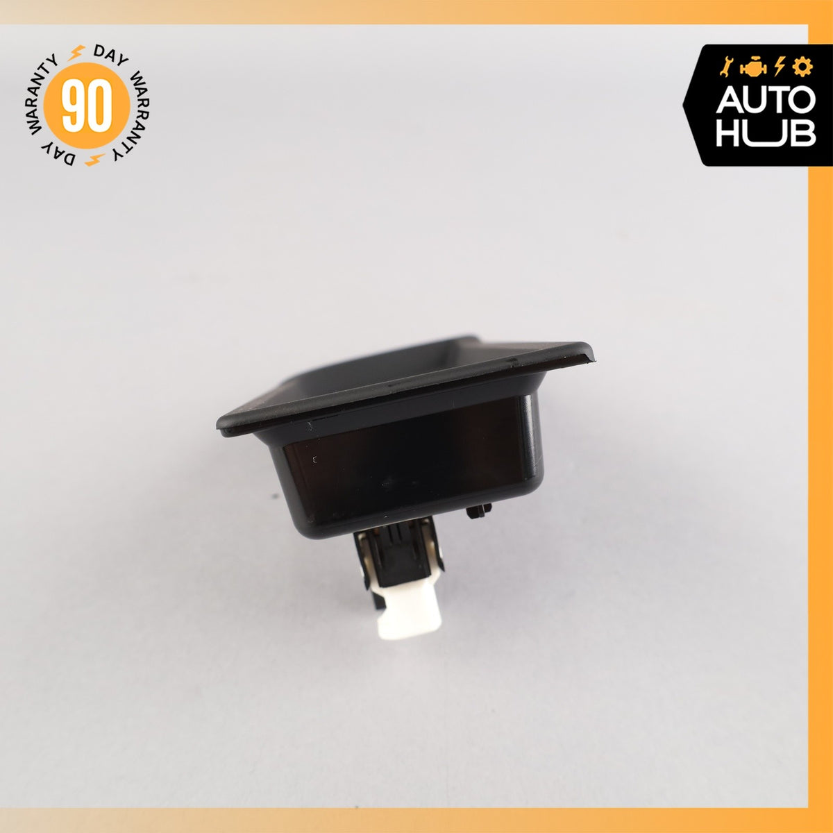 14-20 BMW F33 435i 428i 440i Front Center Console Insert USB Aux Socket Trim OEM - photo 4