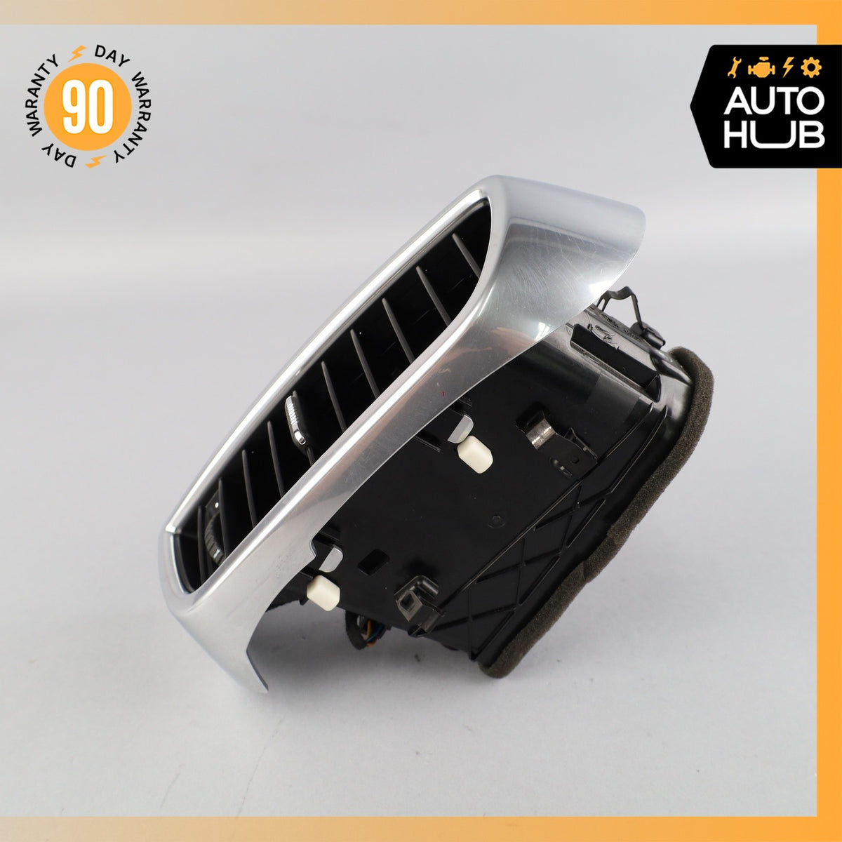 11-16 Porsche Cayenne 958 Dash AC A/C Air Vent Grill Center Right 7P5819728E OEM - photo 2