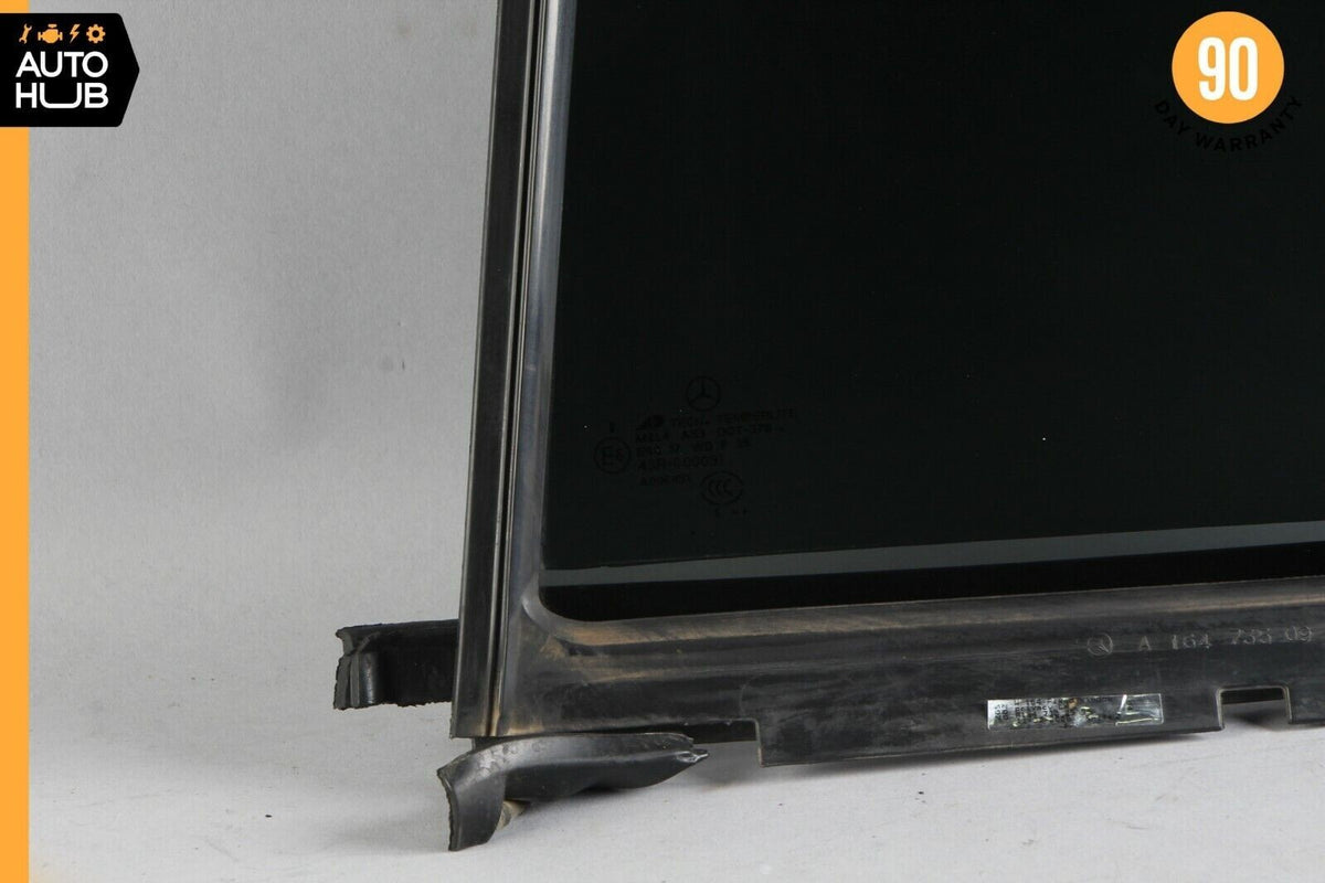 06-11 Mercedes W164 ML63 AMG ML320 Rear Left Side Fixed Privacy Window Glass OEM - photo 5