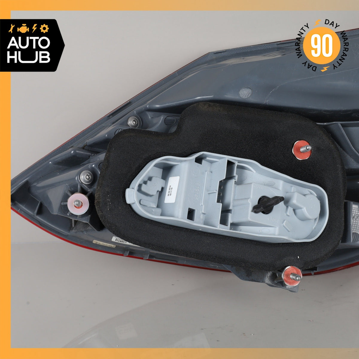15-18 Mercedes W205 C300 C43 AMG Sedan Tail Light Lamp Rear Left Side OEM - photo 13