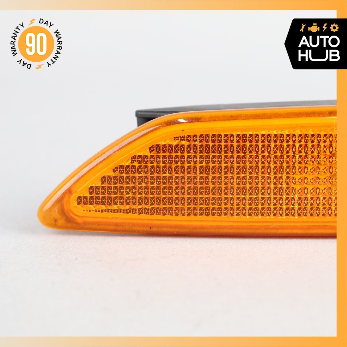 Mercedes R230 SL550 Front Bumper Turn Signal Light Right Side OEM - photo 3