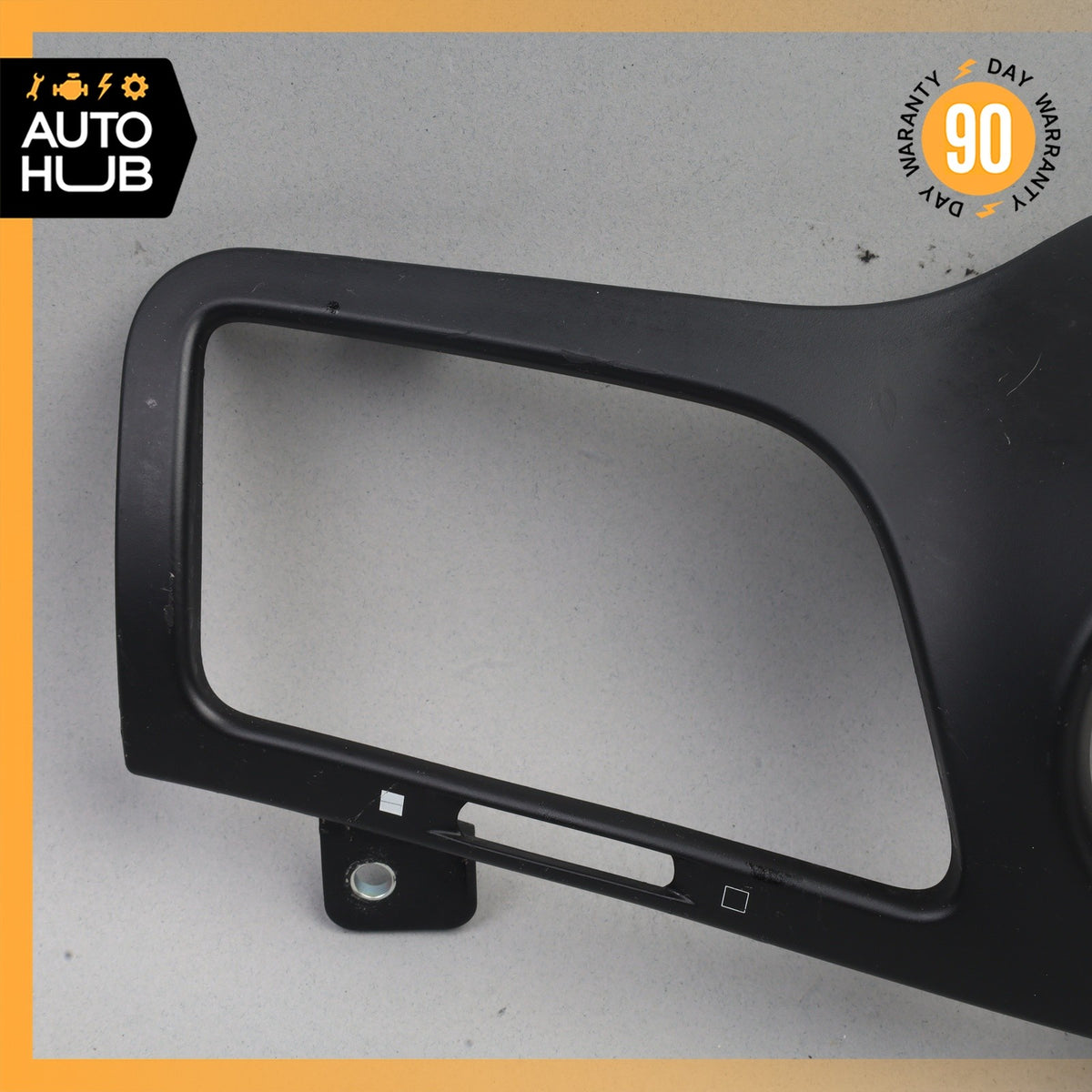 08-19 Maserati GranTurismo M145 Center Dashboard AC A/C Air Vent 68233000 OEM - photo 3