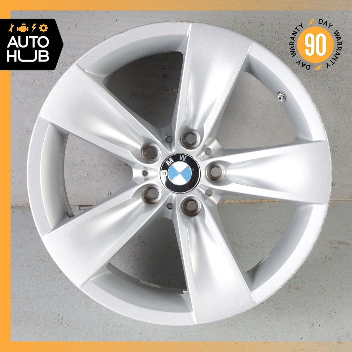 BMW E60 528i 535i 550i 8 x 18 18" Style 246 Wheel Rim Silver 6777349 OEM - photo 1