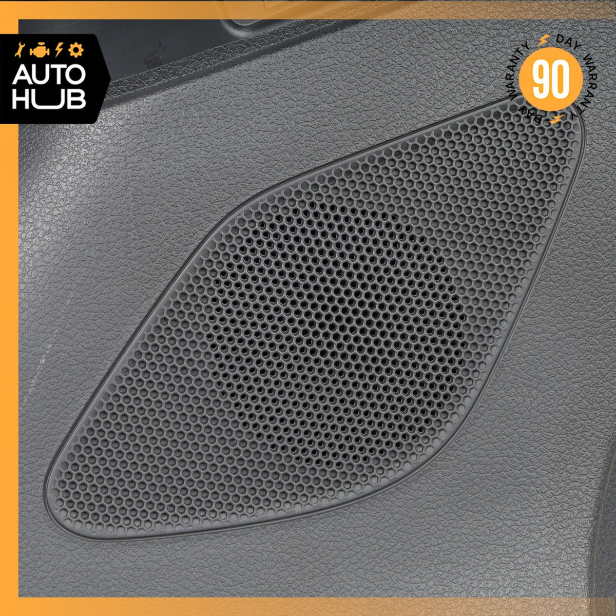 Porsche Macan 95B Rear Left D-Pillar Cover Panel Trim Black w/ Speaker OEM - photo 2