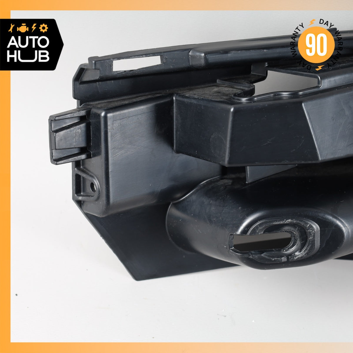 2015 Porsche Macan S 95B Rear Right Side Bumper Mount Bracket 95B807484 OEM - photo 10