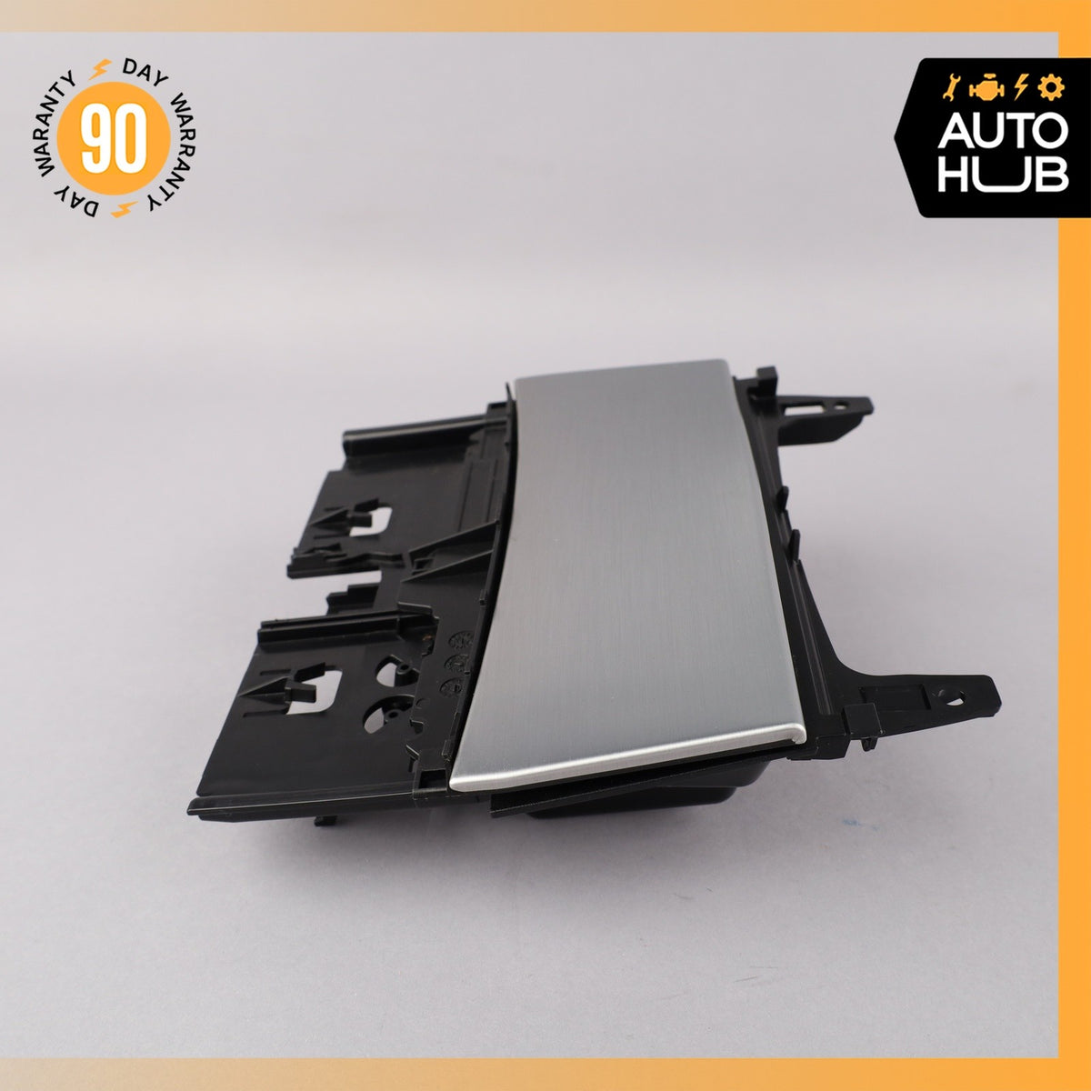 Mercedes W204 C250 E350 C350 Center Console Ashtray Ash Tray Compartment OEM - photo 7