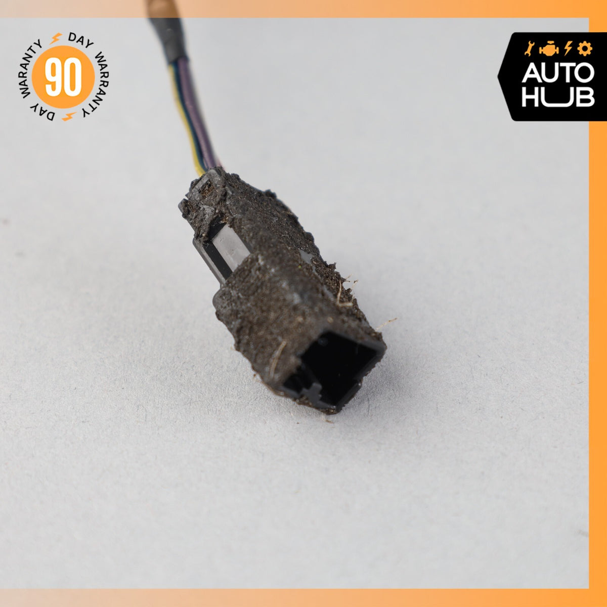 03-13 Maserati Quattroporte M139 Dashboard Emergency Hazard Switch Button OEM - photo 7