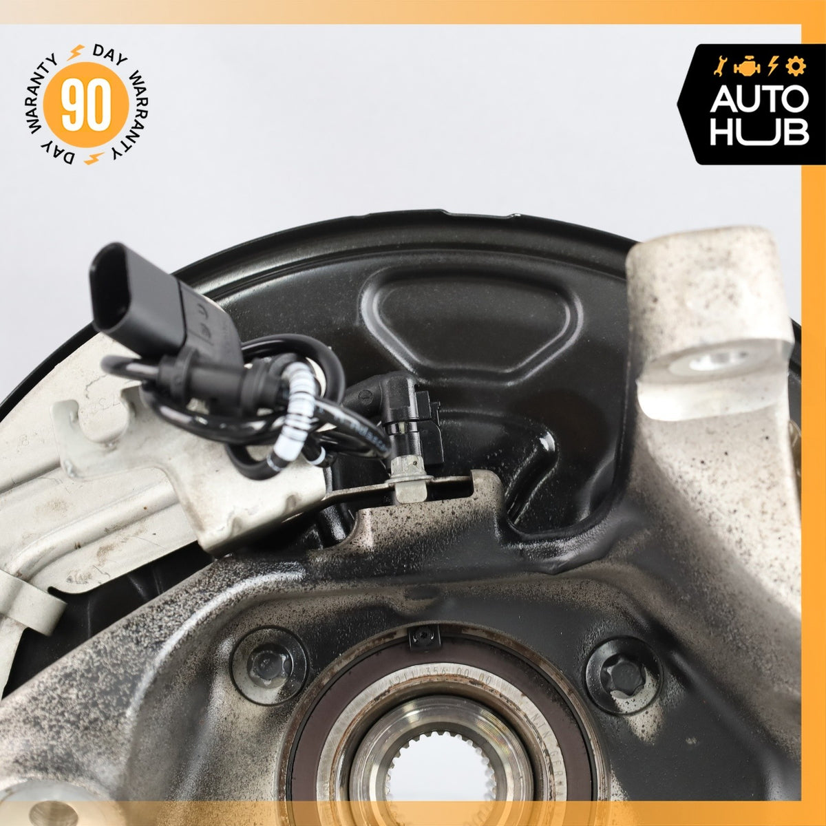 Mercedes W213 E43 AMG Rear Left Side Spindle Knuckle Hub OEM - photo 16