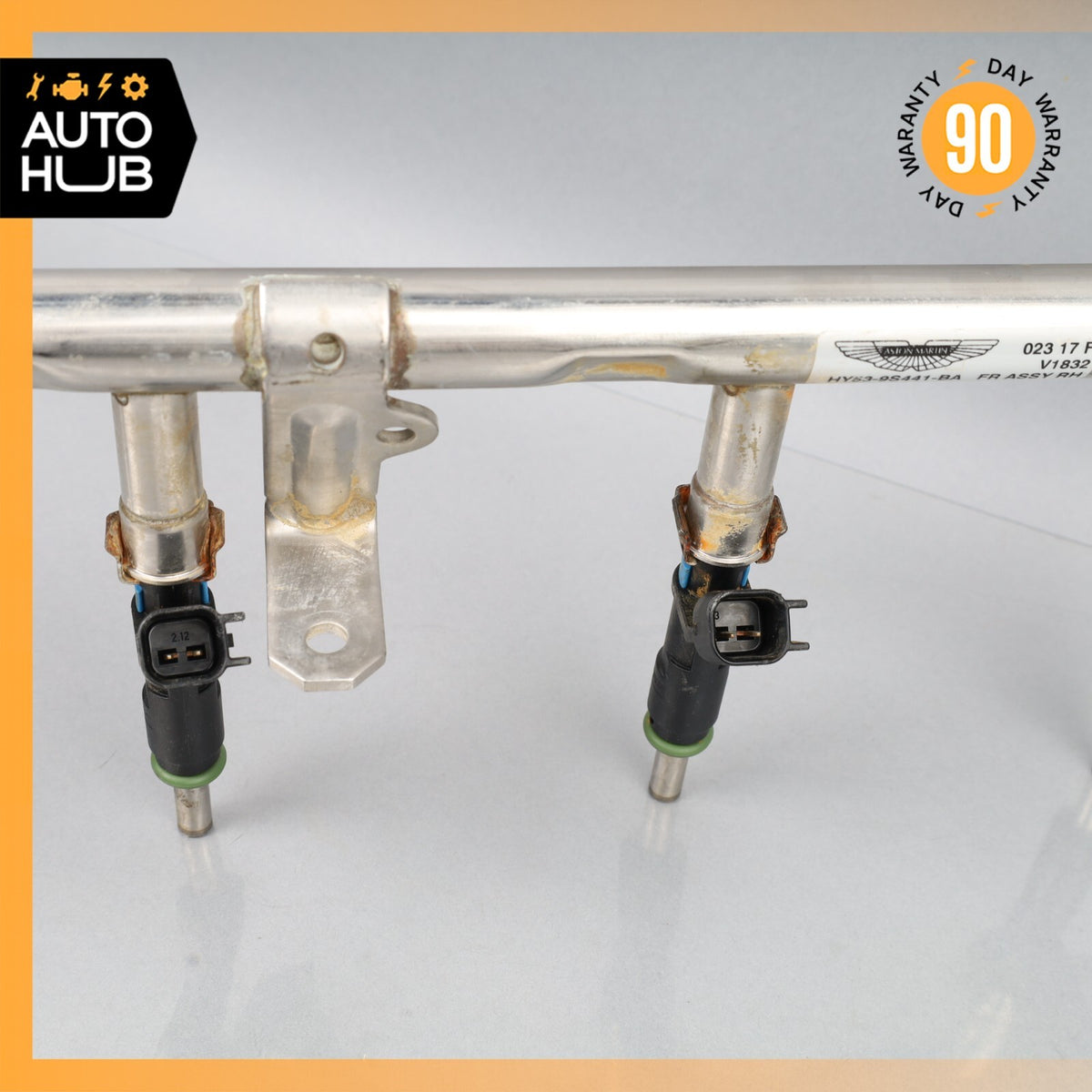 Aston Martin DBS DB11 5.2L V12 Right Fuel Injection Rail Line w/ Injectors OEM - photo 4