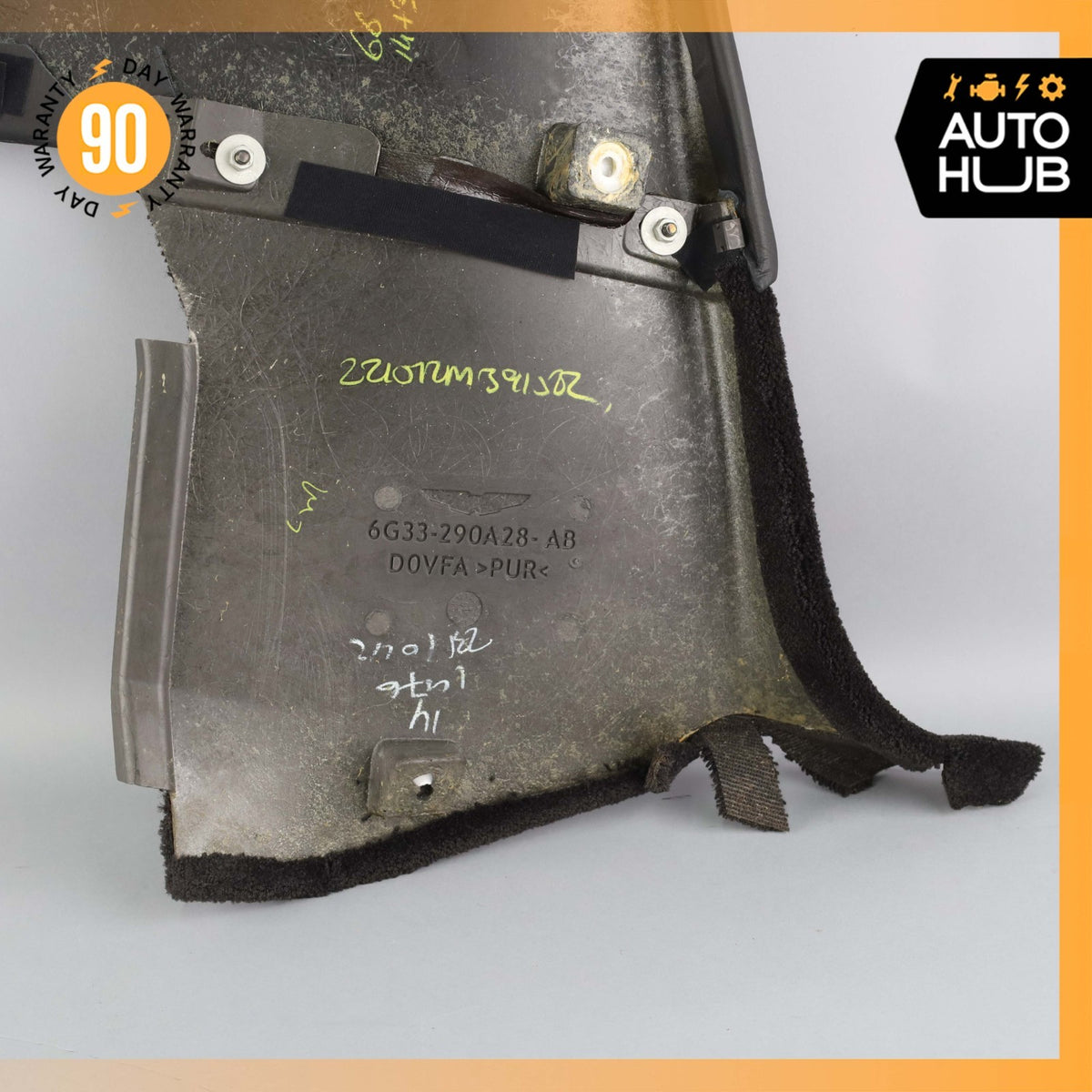 Aston Martin V8 Vantage Rear Right Side Quarter Lower Panel Trim OEM 26k - photo 11